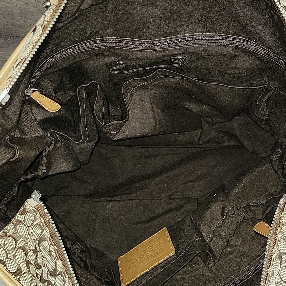 Vintage Coach Signature Canvas/Leather Crossbody Diaper Bag - Picture 10 of 16